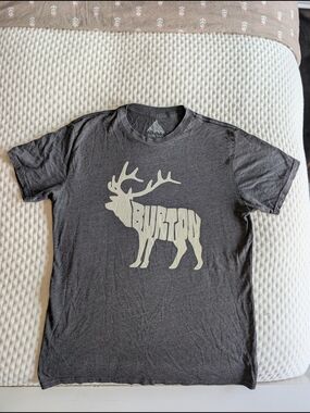 2/15$ 💓 Burton Men's Charcoal Graphic Elk Logo T-Shirt